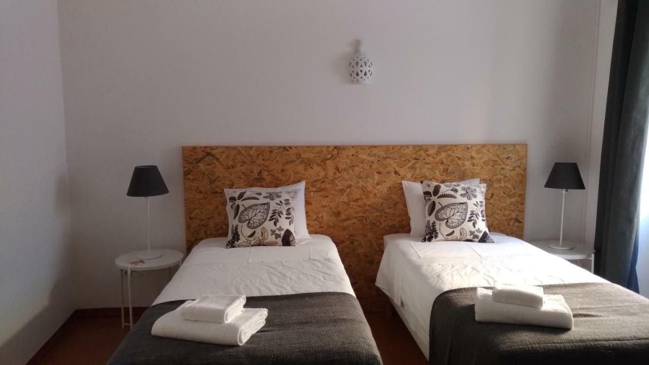 Route 2 Torrao Hotel Bagian luar foto