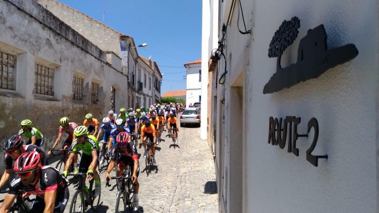 Route 2 Torrao Hotel Bagian luar foto